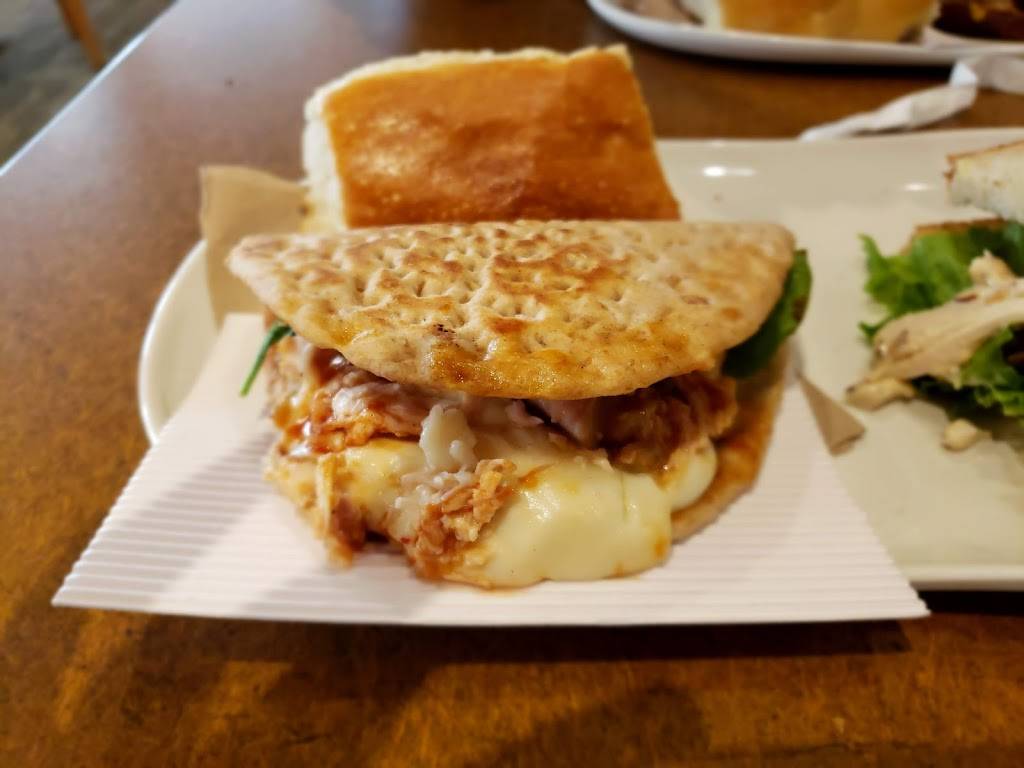 Perkins Restaurant & Bakery | restaurant | 17080 US-441, Mt Dora, FL 32757, USA | 3527355191 OR +1 352-735-5191