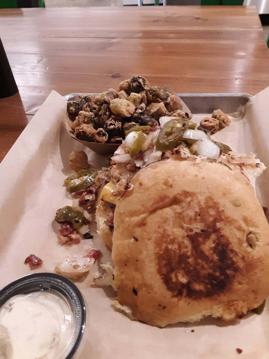 Hagans Handcrafted Burgers | restaurant | 3601 N 19th St B, Waco, TX 76708, USA | 2543045154 OR +1 254-304-5154