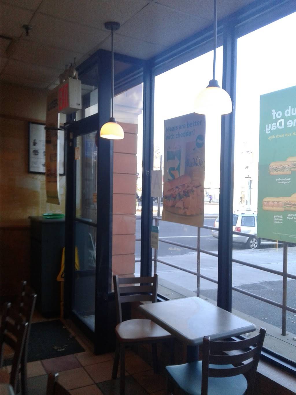 Subway Restaurants | restaurant | 205-20 Jamaica Ave, Hollis, NY 11423, USA | 3474264162 OR +1 347-426-4162