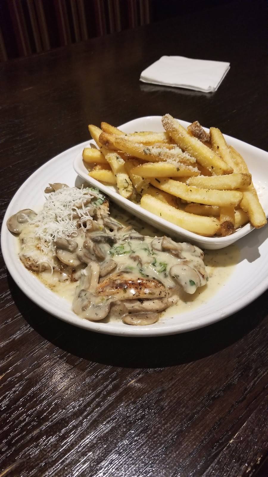 Carrabbas Italian Grill | restaurant | 8771 W Charleston Blvd, Las Vegas, NV 89117, USA | 7023042345 OR +1 702-304-2345