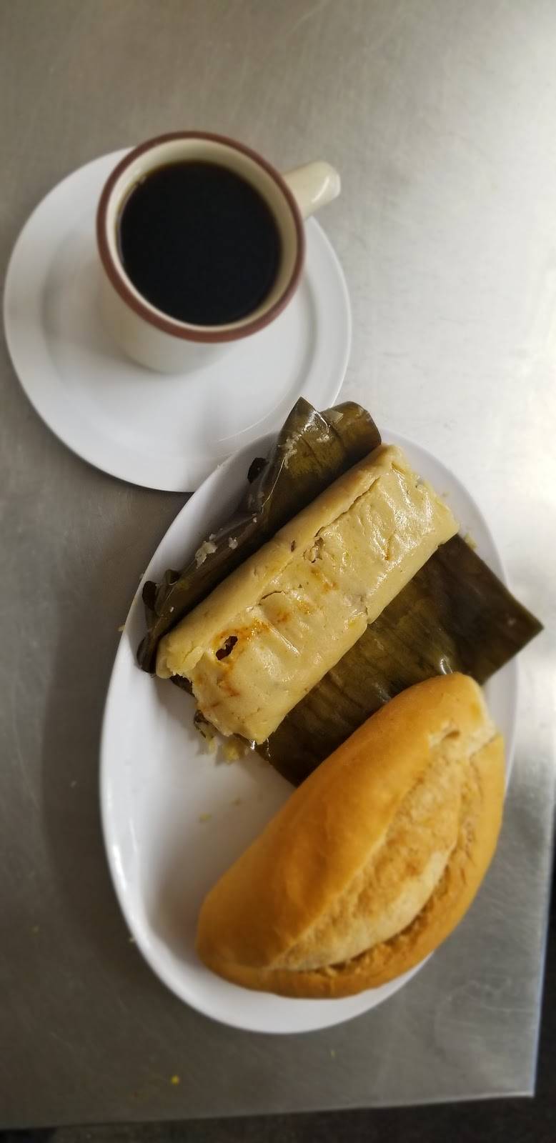 PUERTO DE LA LIBERTAD | restaurant | 3249 E Gage Ave, Huntington Park, CA 90255, USA | 3235888350 OR +1 323-588-8350