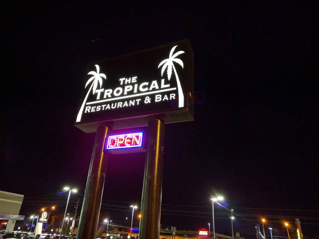 Tropical Restaurant & Bar | restaurant | 8125 E 49th St, Tulsa, OK 74145, USA | 9188956433 OR +1 918-895-6433
