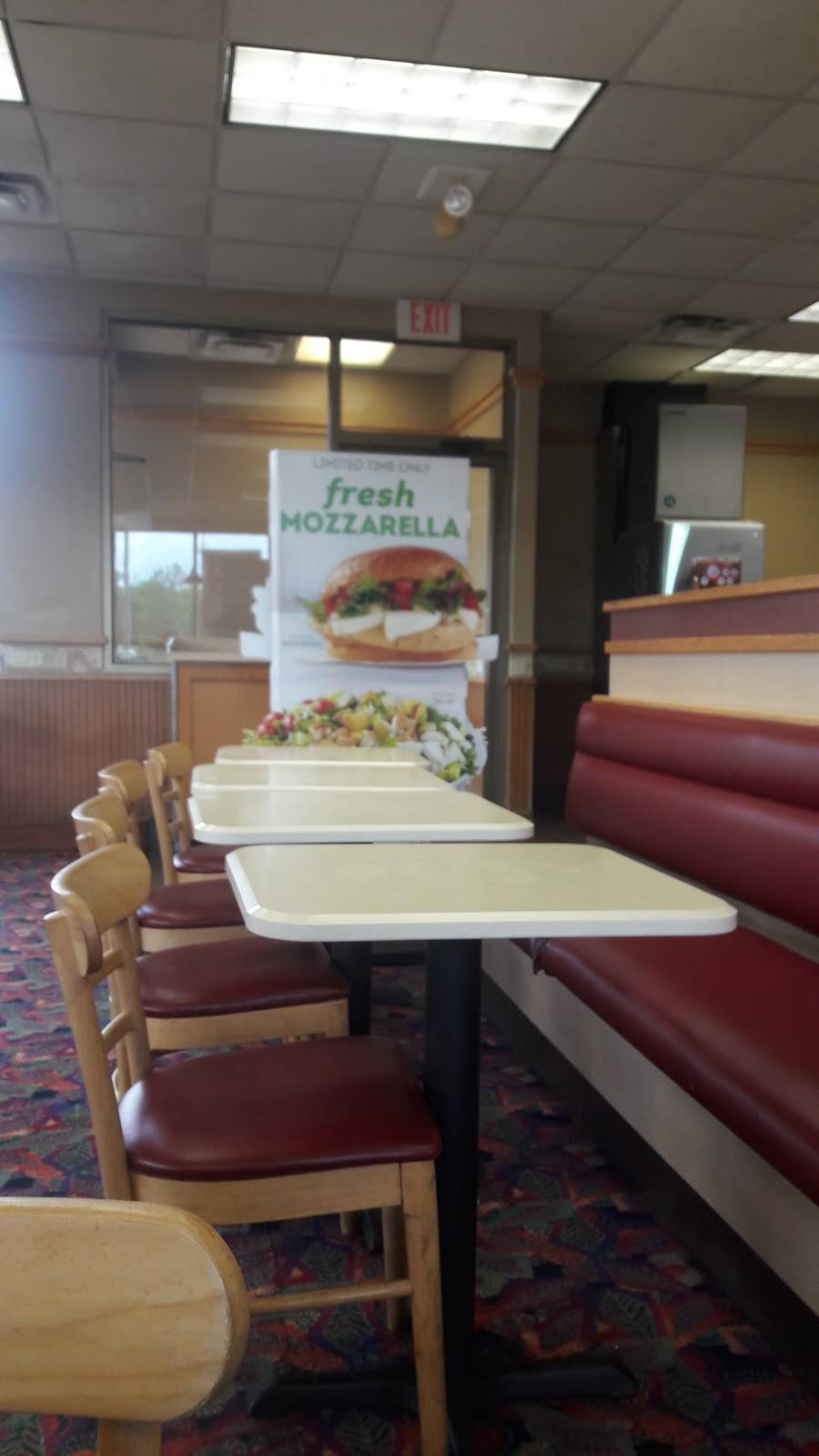 Wendys | restaurant | 4422 Old Birmingham Hwy, Tuscaloosa, AL 35404, USA | 2056332472 OR +1 205-633-2472