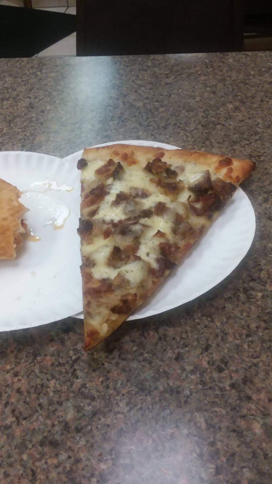 Marios Famous Pizzeria | restaurant | 1279 Broad St, Bloomfield, NJ 07003, USA | 9733384477 OR +1 973-338-4477