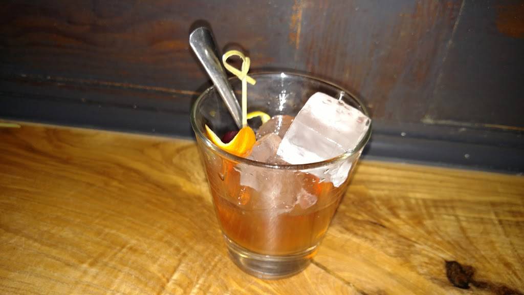 Clinton Street Social Club | restaurant | 18 1/2 S Clinton St, Iowa City, IA 52240, USA | 3193511690 OR +1 319-351-1690