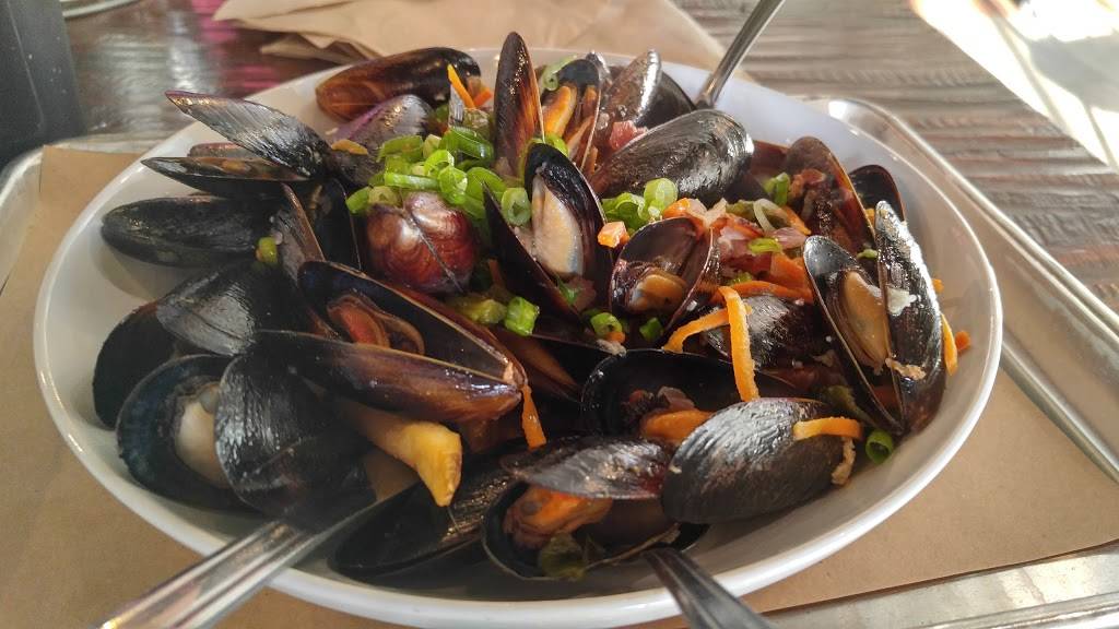 Pier 76 Fish Grill | restaurant | 11265 183rd St, Cerritos, CA 90703, USA | 5624021776 OR +1 562-402-1776