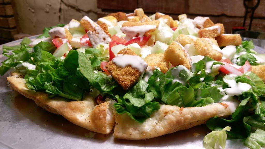 Pepperoni Bills Pizzeria | restaurant | 35 Camden Ct SW, Camdenton, MO 65020, USA | 5738732365 OR +1 573-873-2365