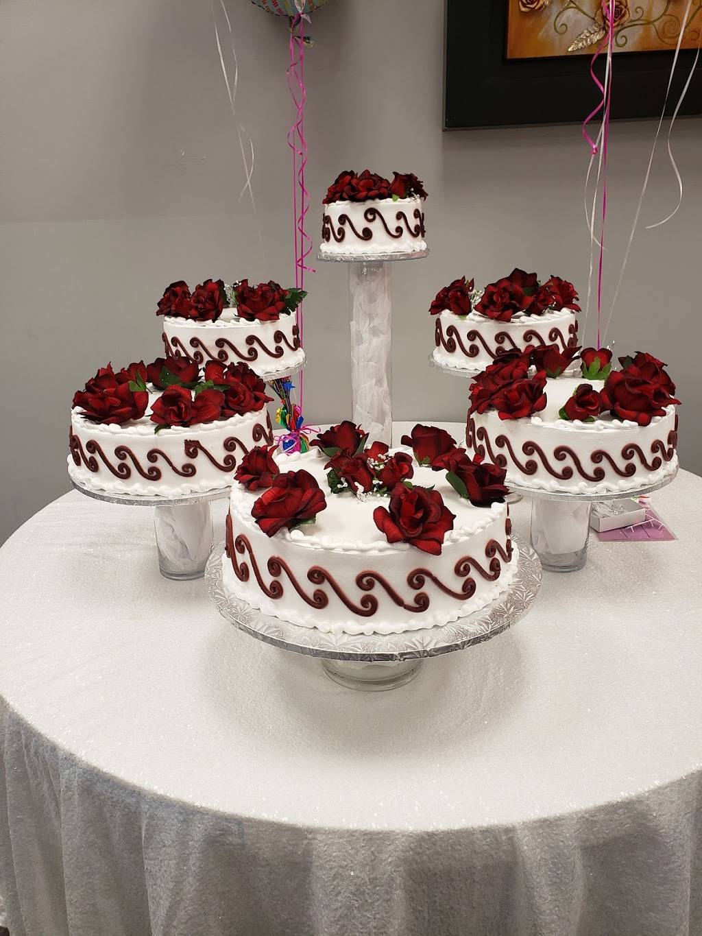 Pasteleria Universo | restaurant | 9632 Overlake Dr #6210, Dallas, TX 75220, USA | 9725133813 OR +1 972-513-3813