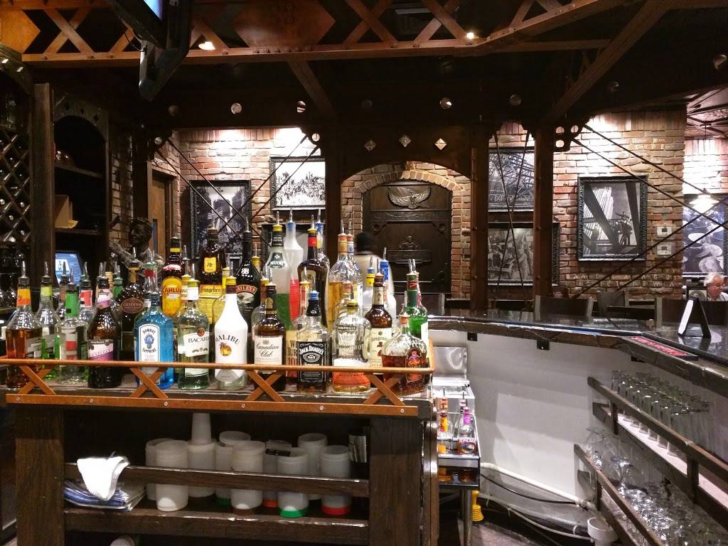 Industrial Revolution Eatery & Grille | restaurant | 1084 Linwood Ave, Valparaiso, IN 46383, USA | 2194651801 OR +1 219-465-1801