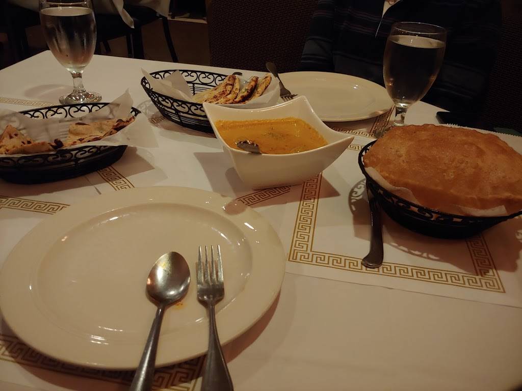 Maharani Indian Cuisine | restaurant | 901 S Kings Dr, Charlotte, NC 28204, USA | 7043702455 OR +1 704-370-2455