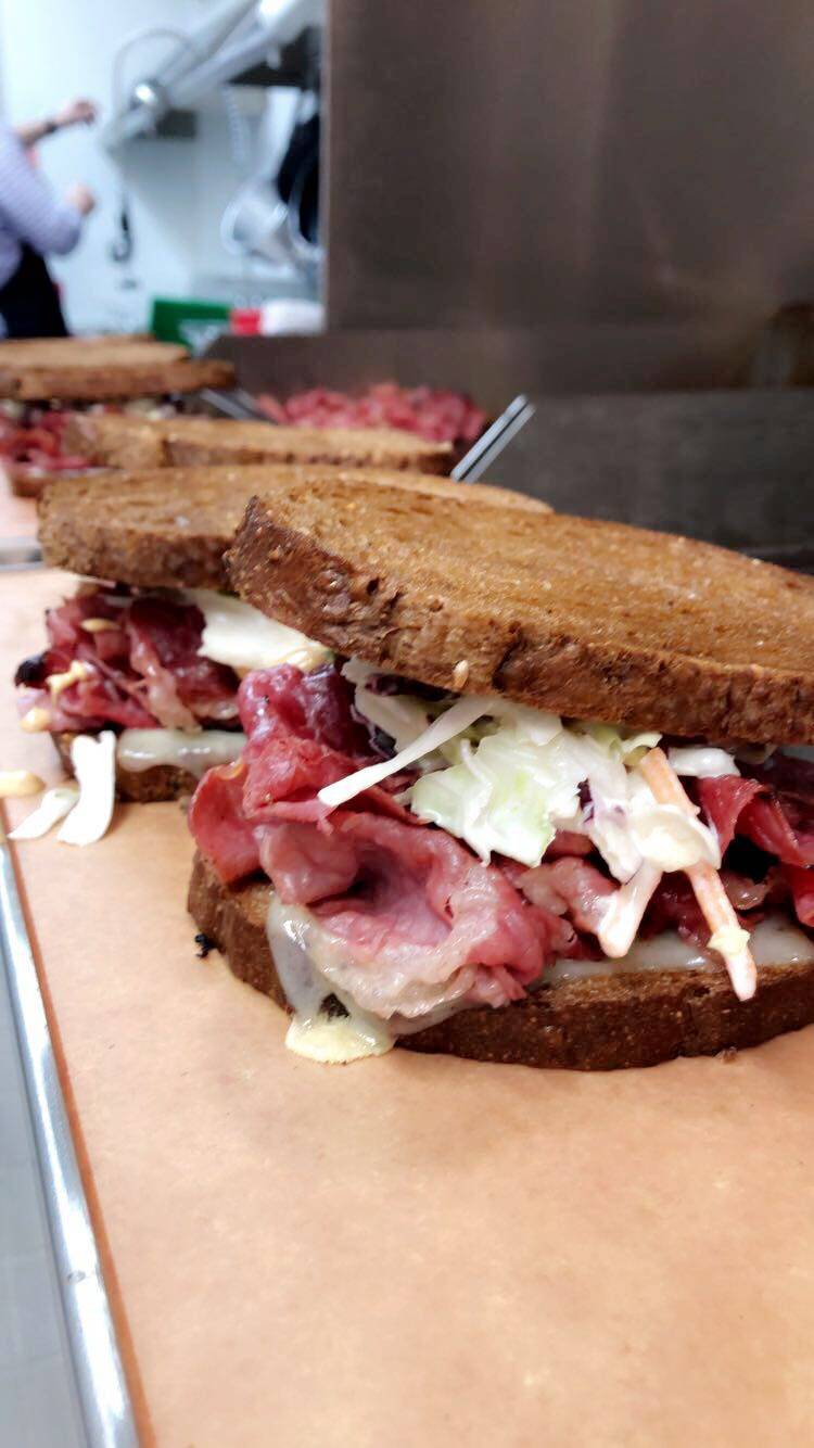 Smoky’s Cigar Bar & Bistro | restaurant | 303 S Main St, Royal Oak, MI 48067, USA | 2485463093 OR +1 248-546-3093