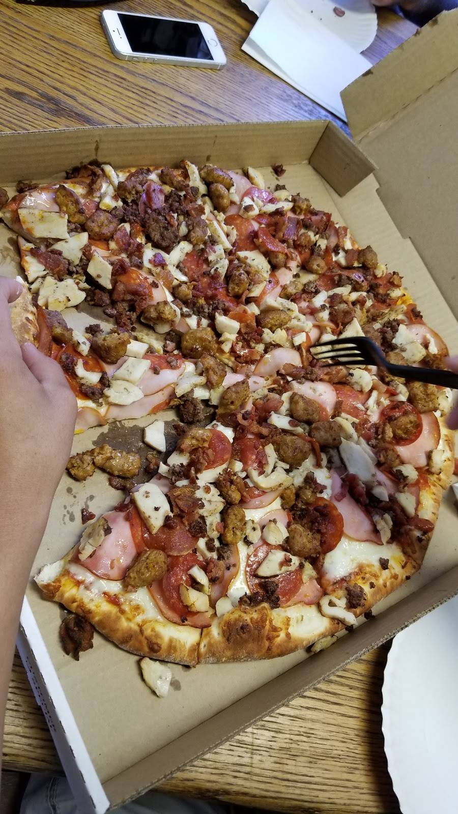 Mile High Pizza | restaurant | 5996 Cedar St, Wrightwood, CA 92397, USA | 7602494848 OR +1 760-249-4848