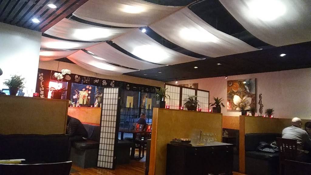 Yuki Sushi Japanese Cuisine | restaurant | 212 S Newtown Street Rd, Newtown Square, PA 19073, USA | 6103598418 OR +1 610-359-8418