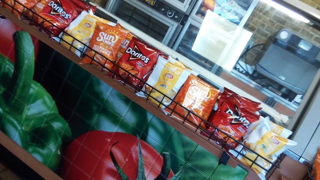 Subway Restaurants | restaurant | 200 N Highland Ave, Baltimore, MD 21224, USA | 4102761270 OR +1 410-276-1270