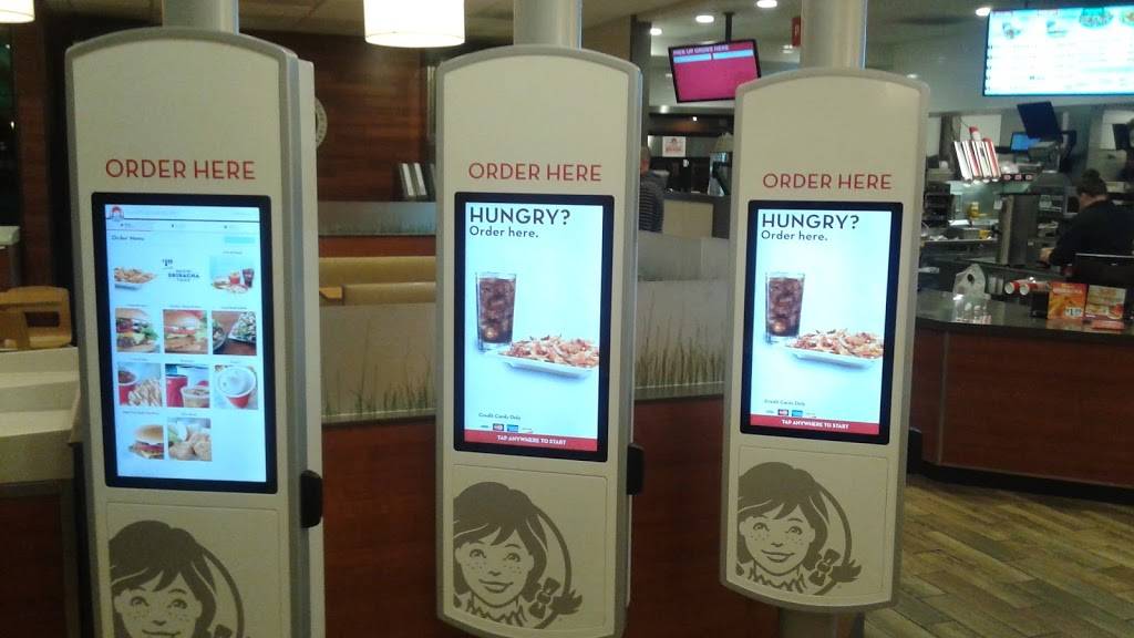 Wendys | restaurant | 11450 W 63rd St, Shawnee, KS 66203, USA | 9136315333 OR +1 913-631-5333