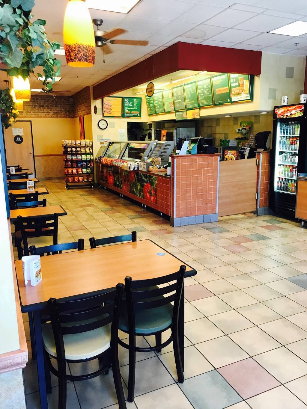 Subway Restaurants | restaurant | Piazza Rubino, 101 E Vineyard Ave Suite 131, Livermore, CA 94550, USA | 9254841444 OR +1 925-484-1444