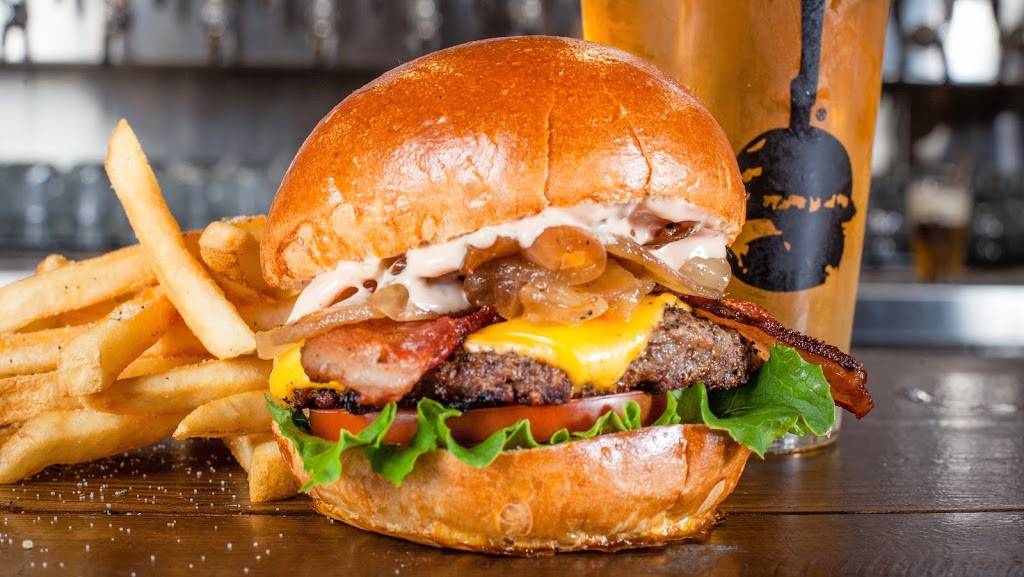 Slaters 50/50 | restaurant | 3600 Blake St, Denver, CO 80205, USA | 7203877177 OR +1 720-387-7177