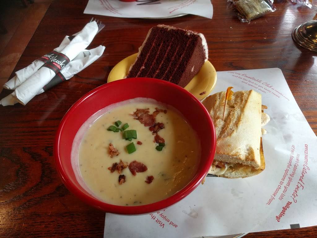 Newks Eatery | restaurant | 3410 E Johnson Ave, Jonesboro, AR 72401, USA | 8703360663 OR +1 870-336-0663