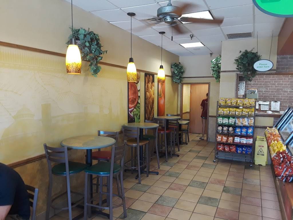 Subway | restaurant | 104 Flagler Plaza Dr, Palm Coast, FL 32137, USA | 3864390439 OR +1 386-439-0439