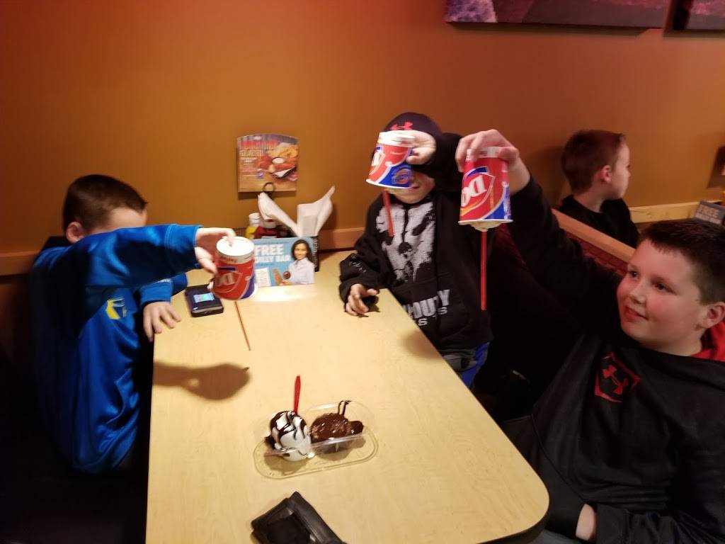 Dairy Queen Grill & Chill | restaurant | 2795 Saw Mill Run Blvd, Pittsburgh, PA 15227, USA | 4128846050 OR +1 412-884-6050