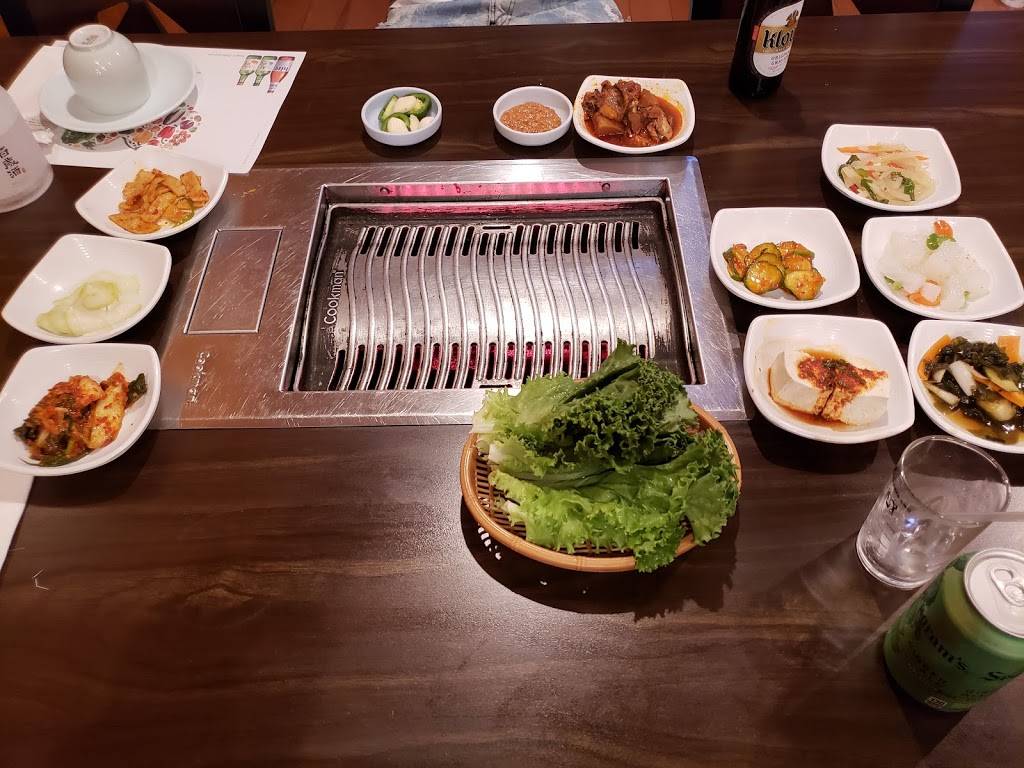 Seorabol Restaurant | restaurant | 5734 Old 2nd St, Philadelphia, PA 19120, USA | 2159243355 OR +1 215-924-3355