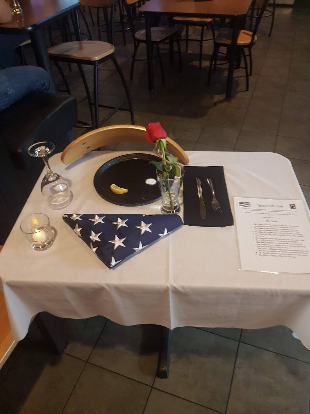 Buffalo Wild Wings | meal takeaway | 1505 Rocky Mountain Ave, Loveland, CO 80538, USA | 9704611999 OR +1 970-461-1999