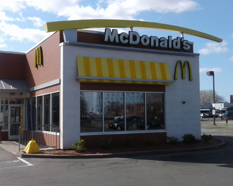McDonalds | cafe | 870 Massachusetts Ave, Boston, MA 02118, USA | 6174424349 OR +1 617-442-4349