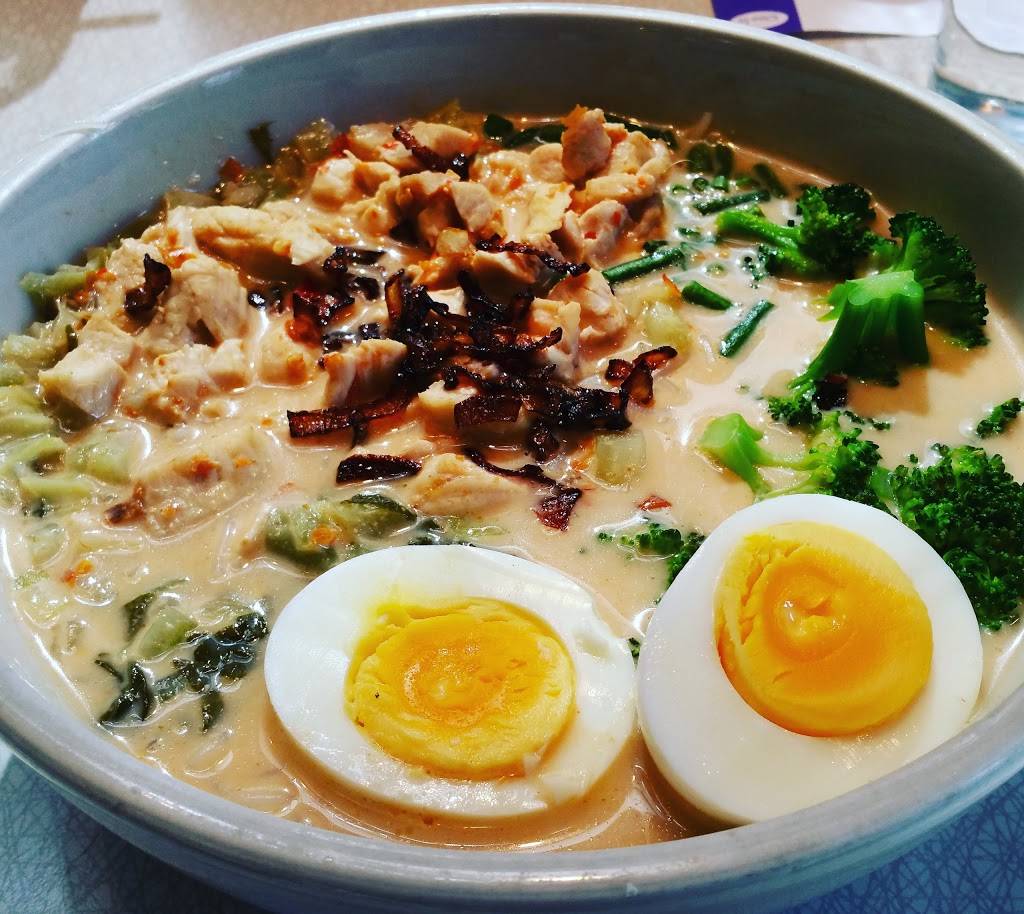 Ginger Pop | restaurant | 2520 Columbia House Blvd, Vancouver, WA 98661, USA | 3606997273 OR +1 360-699-7273