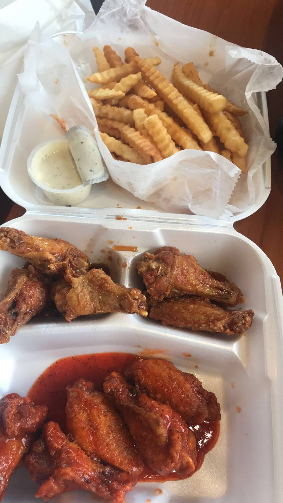 Wings & Philly | restaurant | 139 S Clayton St, Lawrenceville, GA 30046, USA | 6788782001 OR +1 678-878-2001