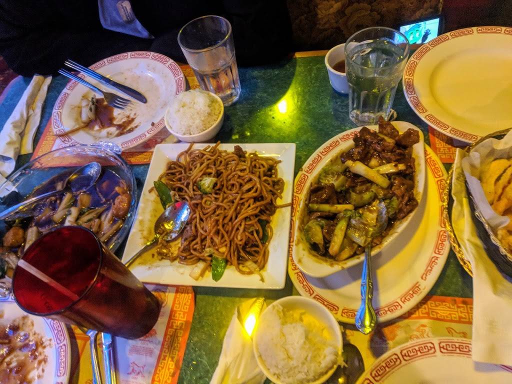 Golden Chopsticks Restaurant | restaurant | 361 S Bolingbrook Dr, Bolingbrook, IL 60440, USA | 6307590333 OR +1 630-759-0333