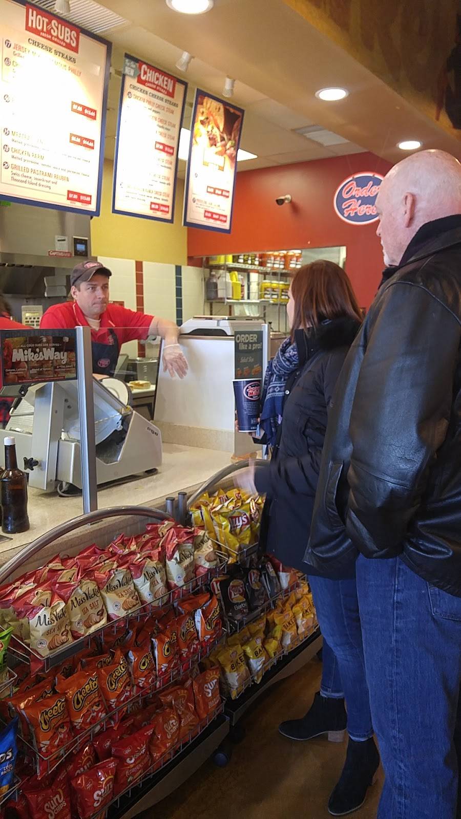 Jersey Mikes Subs | meal takeaway | 17273 Chesterfield Airport Rd, Chesterfield, MO 63005, USA | 6365363064 OR +1 636-536-3064