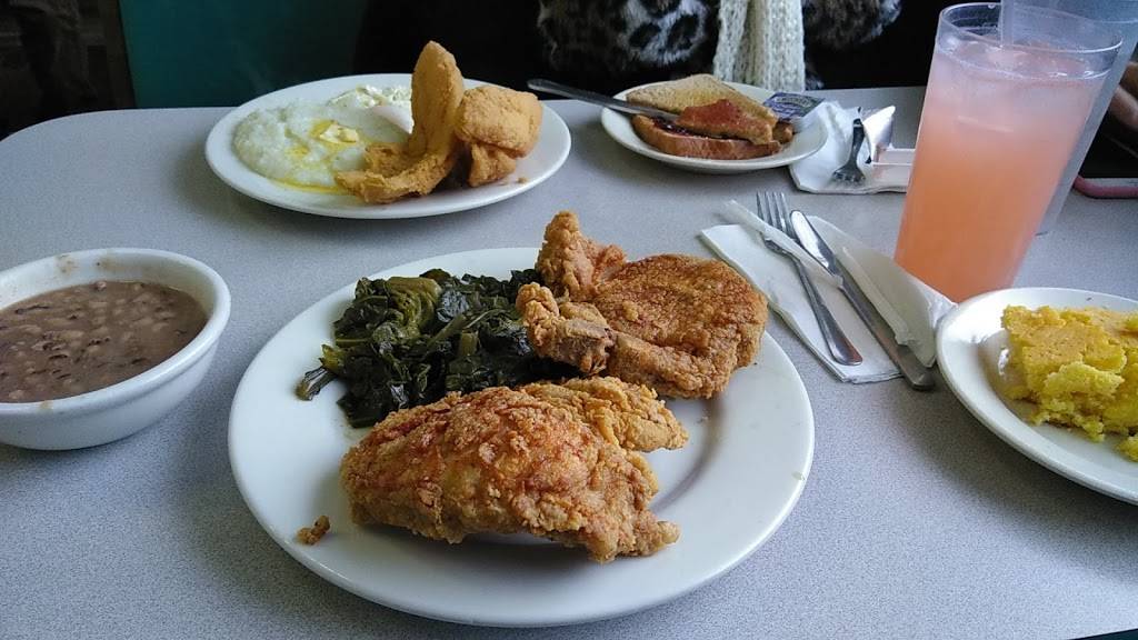 Js Cafe | restaurant | 20853 Grand River Ave, Detroit, MI 48219, USA | 3135337913 OR +1 313-533-7913