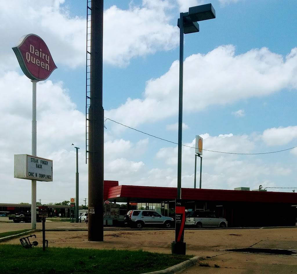 Dairy Queen Store | restaurant | 3110 W University Dr, Denton, TX 76201, USA | 9403826524 OR +1 940-382-6524