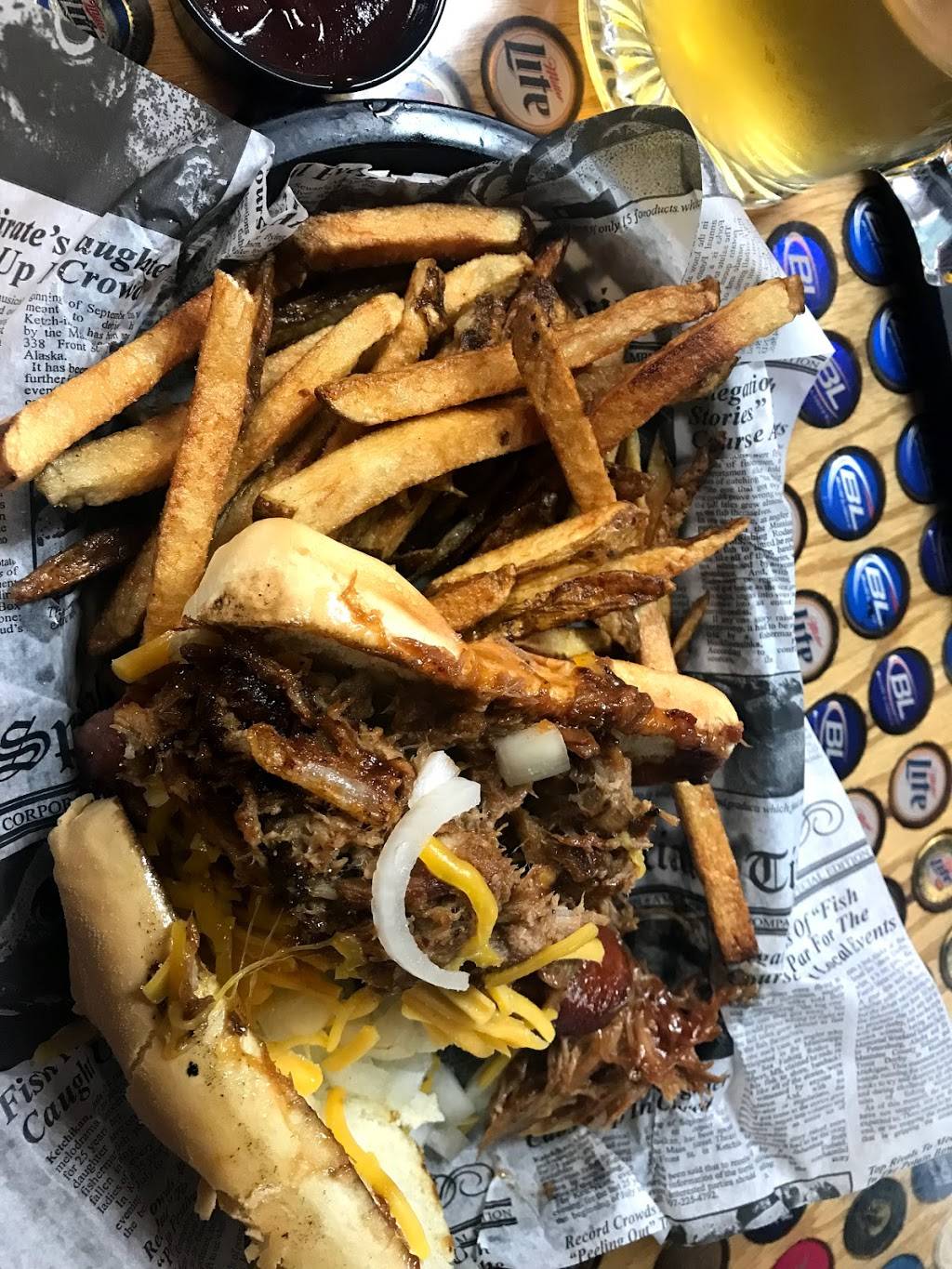 Heres To You Pub & Grub | restaurant | 45 North St, Hillsdale, MI 49242, USA | 5174374002 OR +1 517-437-4002