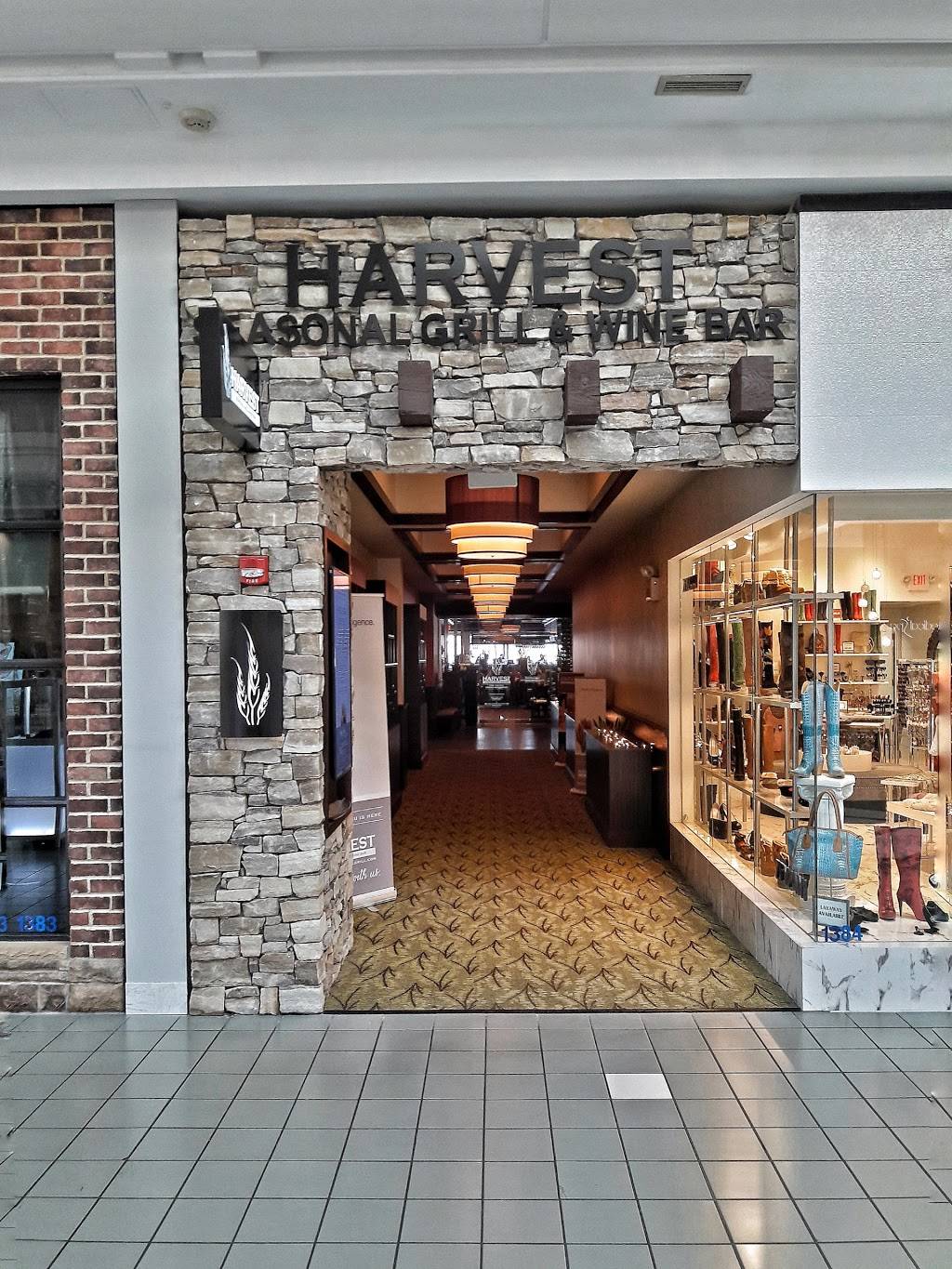 Harvest Seasonal Grill & Wine Bar – Moorestown | restaurant | 400 NJ-38, Moorestown, NJ 08057, USA | 8565810044 OR +1 856-581-0044