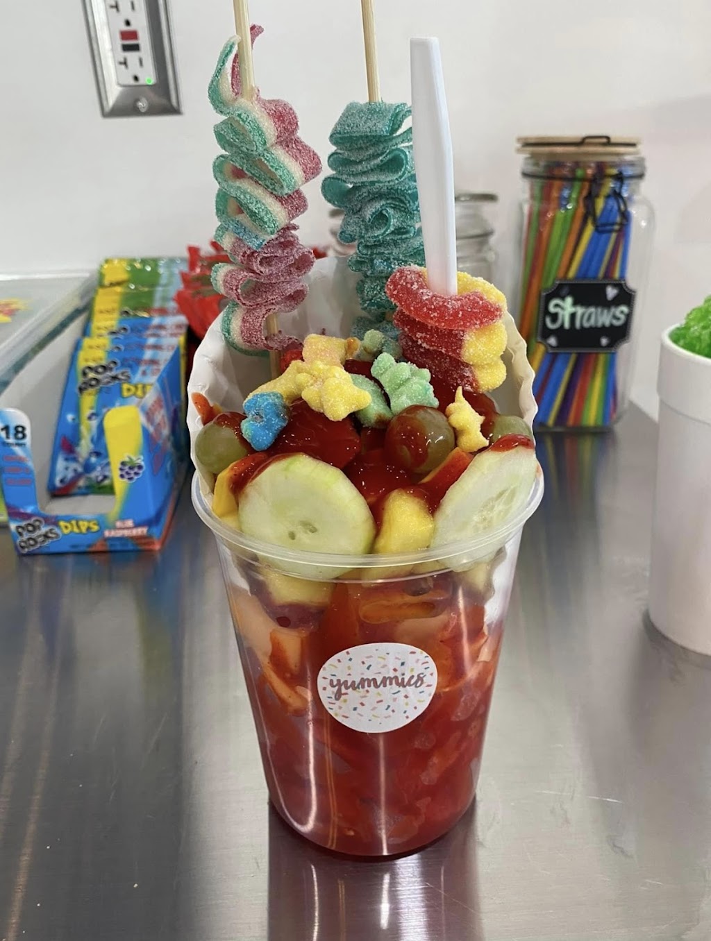 El Yummies | restaurant | 106 NE 2nd St, Lamesa, TX 79331, USA | 8068724121 OR +1 806-872-4121