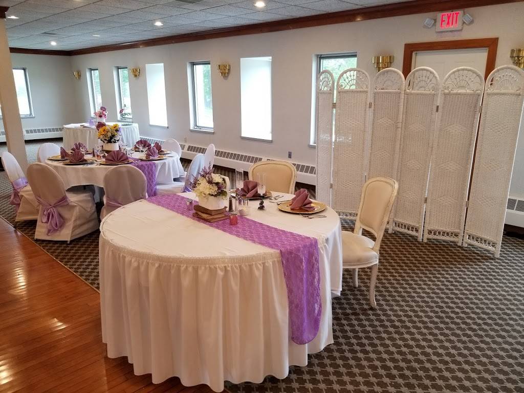Westminster Country Club | restaurant | 51 Ellis Rd, Westminster, MA 01473, USA | 9788745900 OR +1 978-874-5900