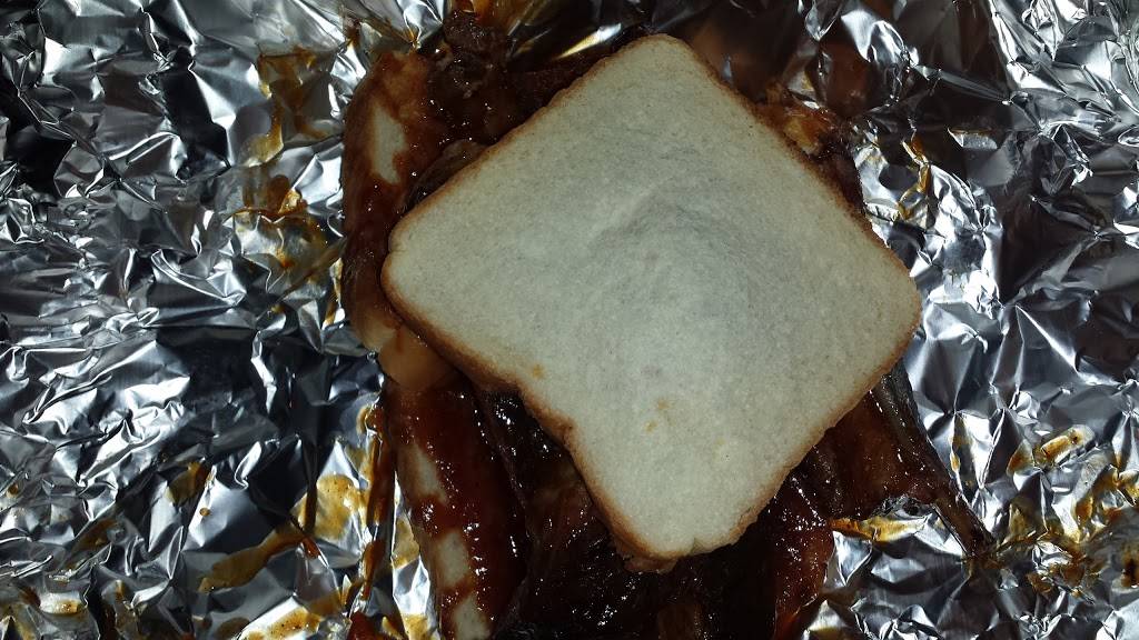 Roadside Bar-B-Q | restaurant | 7303 1st Ave N, Birmingham, AL 35206, USA | 2058339616 OR +1 205-833-9616
