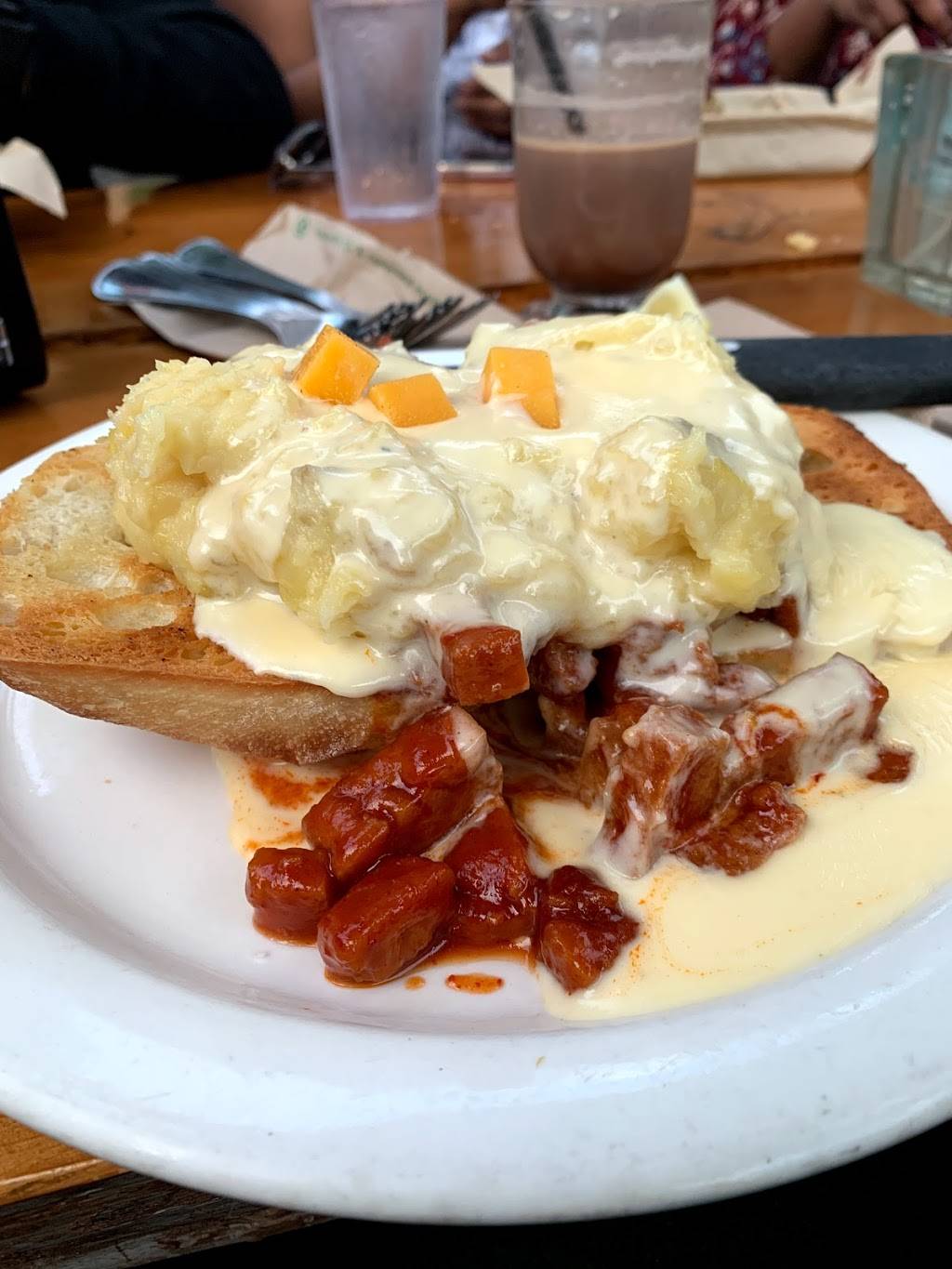 Skyway Bar & Grill | restaurant | 71545 E US-26, Zigzag, OR 97049, USA | 5036223775 OR +1 503-622-3775