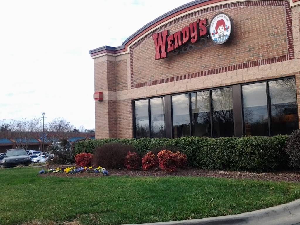 Wendys | restaurant | 5457 Gumtree Rd, Winston-Salem, NC 27107, USA | 3367690899 OR +1 336-769-0899