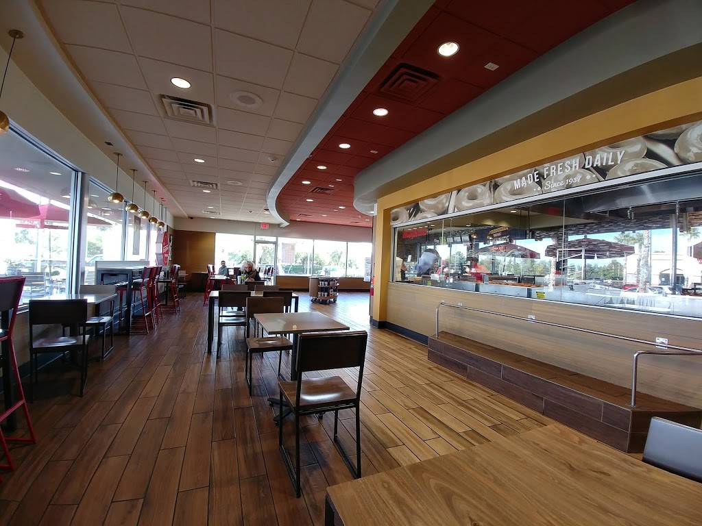 Krispy Kreme | bakery | 9791 S Eastern Ave, Las Vegas, NV 89123, USA | 7026179160 OR +1 702-617-9160