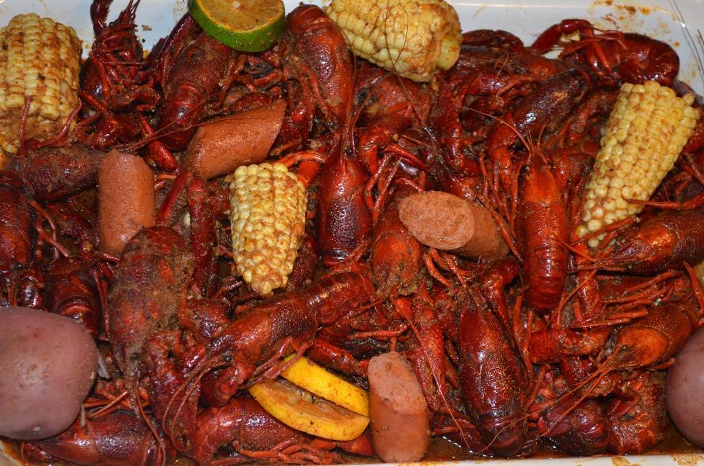 Seafood and Crawfish Restaurant | restaurant | 10173 Magnolia Ave, Riverside, CA 92503, USA | 9513595999 OR +1 951-359-5999