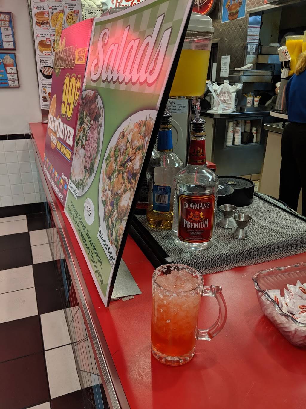 Spangles | restaurant | 6120 E 21st St N, Wichita, KS 67208, USA | 3166824332 OR +1 316-682-4332