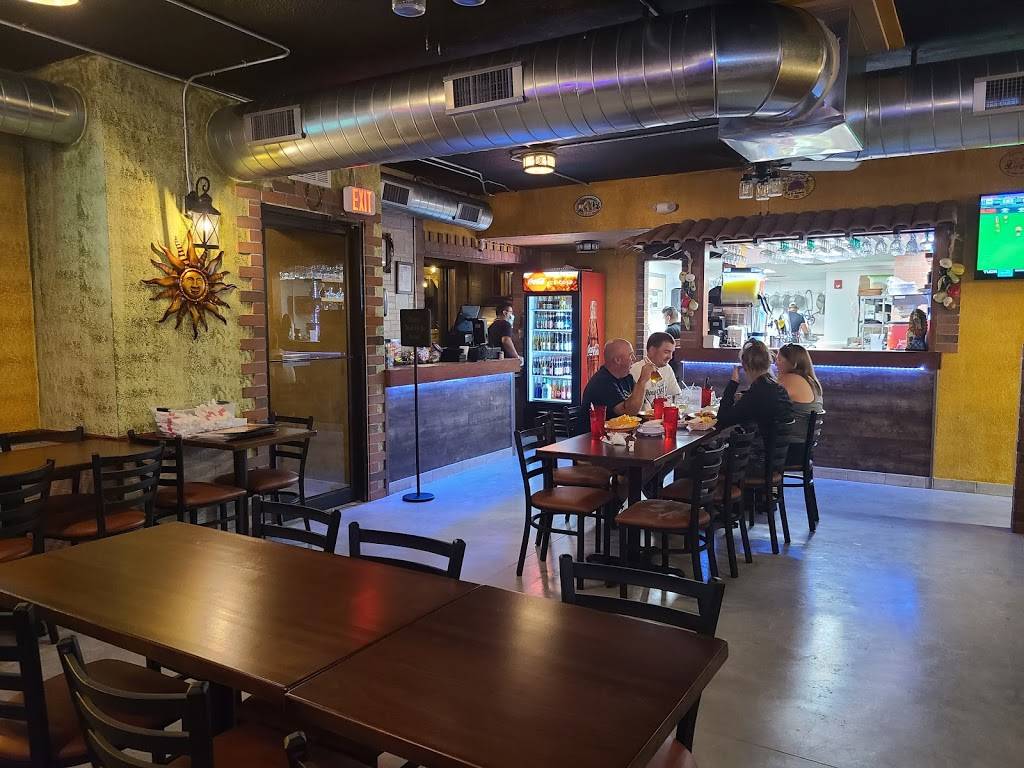 Habaneros | restaurant | 3200 Forest Ave, Des Moines, IA 50311, USA | 5152771462 OR +1 515-277-1462