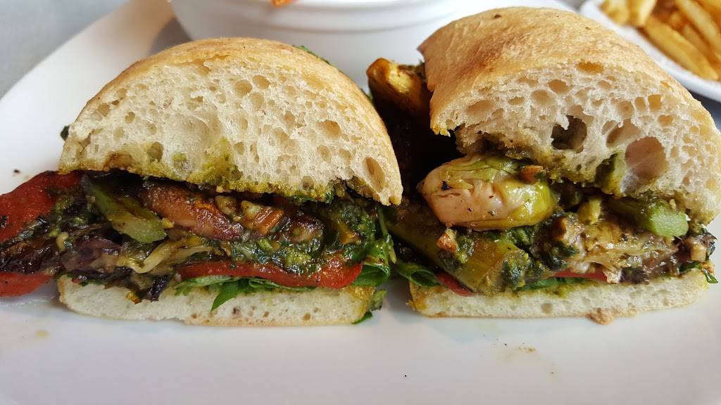 Silver Diner- Cherry Hill | restaurant | 2131 NJ-38, Cherry Hill, NJ 08002, USA | 8569101240 OR +1 856-910-1240