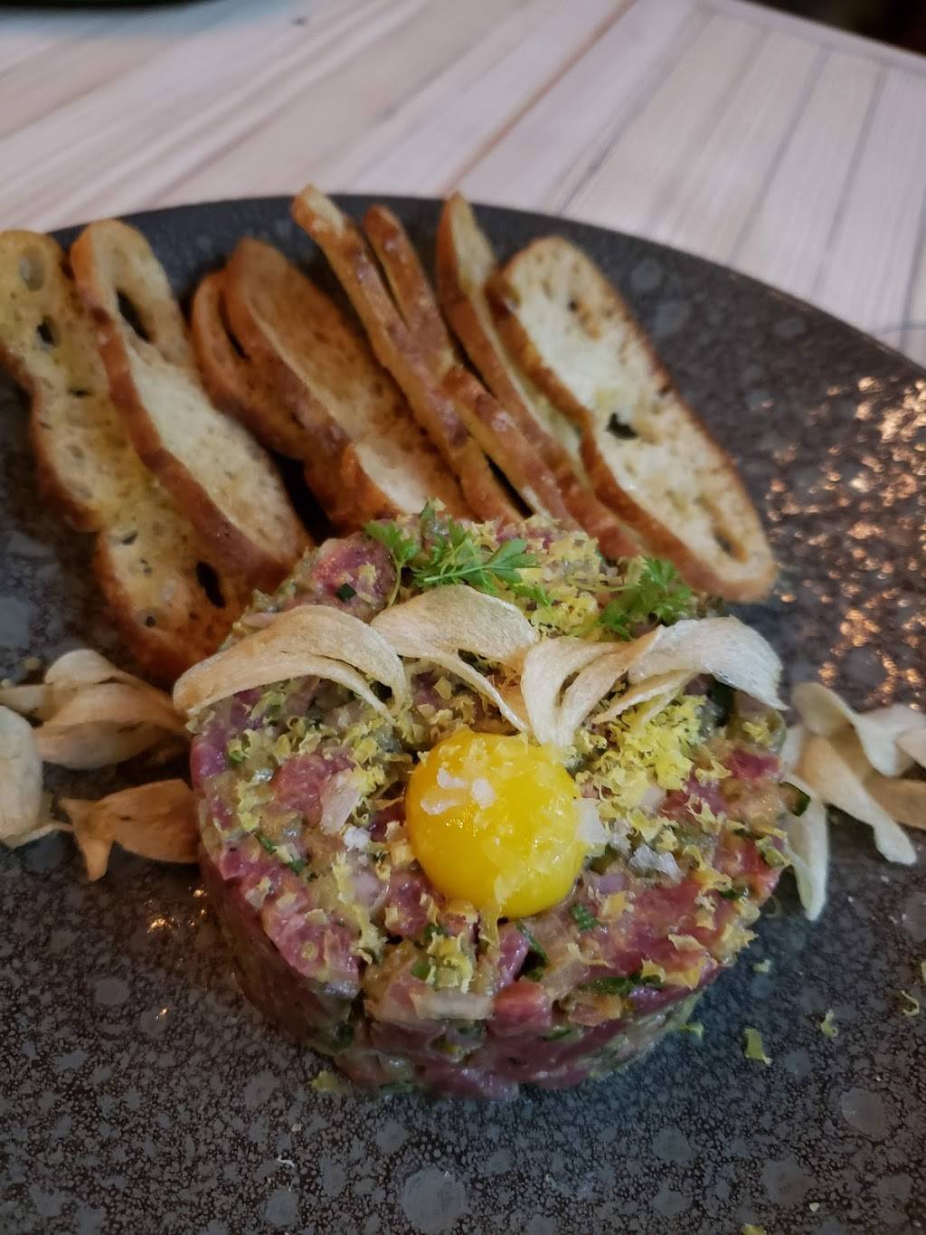 Neruda Restaurant | restaurant | 1681 Lake Shore Blvd E, Toronto, ON M4L 3W6, Canada | 4166907800 OR +1 416-690-7800