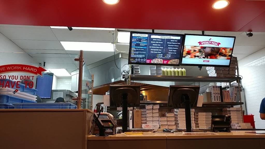 Dominos Pizza | meal delivery | 31 Miller Cir, Harrisonburg, VA 22801, USA | 5404332300 OR +1 540-433-2300