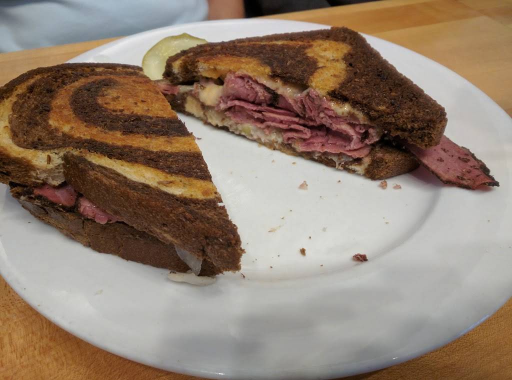 Chloes Corner | restaurant | 15215 N Kierland Blvd, Scottsdale, AZ 85254, USA | 4809980202 OR +1 480-998-0202