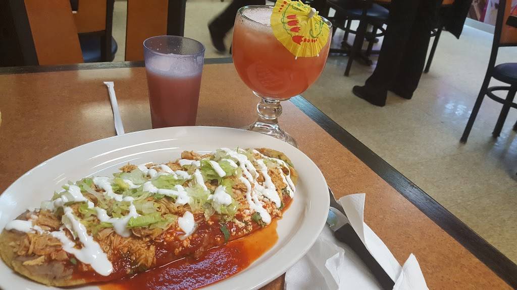 Amigas Restaurant | restaurant | 2109 S Bloomingdale Rd, Glendale Heights, IL 60139, USA | 8472787488 OR +1 847-278-7488