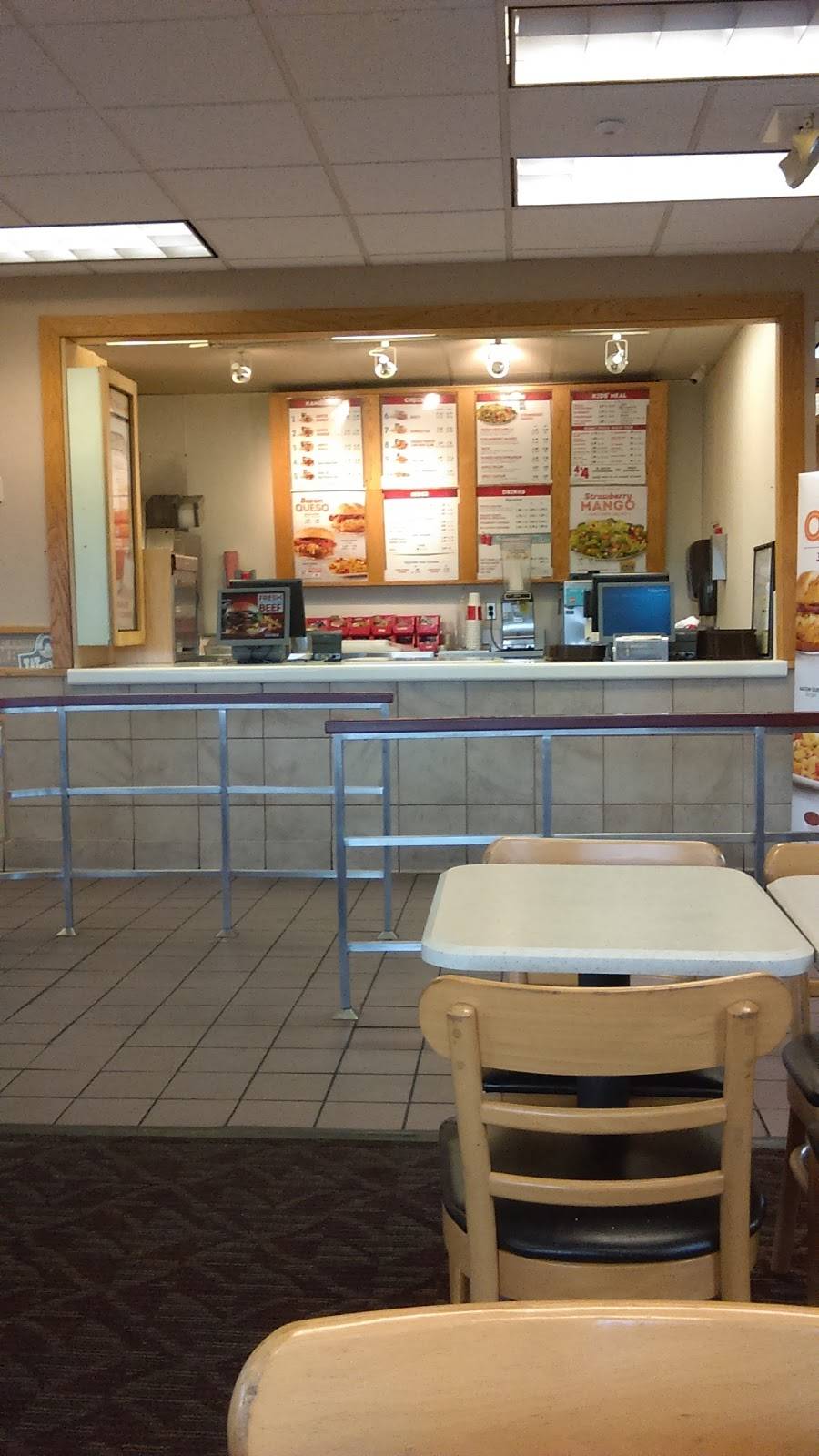 Wendys | restaurant | 6260 Winchester Rd, Memphis, TN 38115, USA | 9017951466 OR +1 901-795-1466